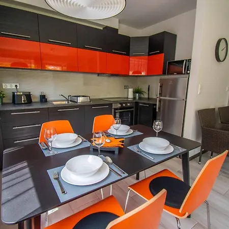 Apartment Mediterran Garden Apartman Balatonboglar